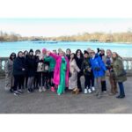 Anthea Turner Instagram - If you want to lift your spirits go on one of @thisgirlcanorganise Nicola Lewis’s walks. 25 of us gathered together on Sunday in Hyde Park because Nicola had an idea that instead of chatting through social media a good old meet up, walk and talk was what we needed and she was right. The next one is in Chelmsford on 4th Feb, If you want to join in go to her page and book your spot as there’s only 25 places to keep it intimate and chatty. After the walk I peeled off and met up with Soho and his new NBF Reggie !! We walked, they ran round in circles, warming coffee and my fave a Mocha - When you live in a city the parks are your free golden ticket to better health and wellbeing. It was cold though out of the sun, but thank God for the hand warmers I picked up from @mountainwarehouse These little heated bags are worth their weight in gold - Get a stack in if like me you have the coldest hands, worth every penny 🧤 X