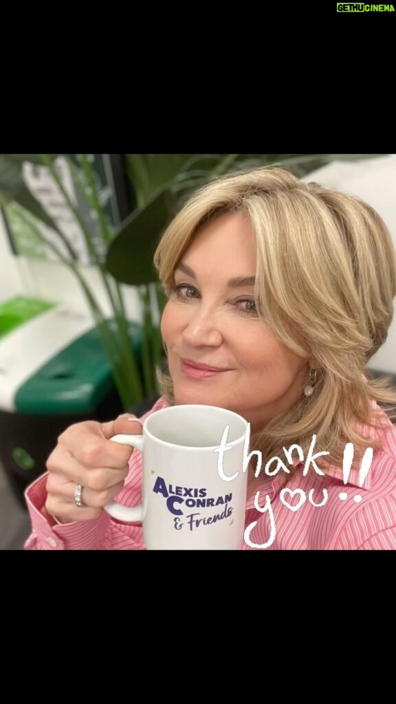Anthea Turner Instagram - This week won’t be the same without @alexisconran_official and his team on @channel5_tv I know 3 months turned into 10 so we did well to have him on our screens every morning for such a long time, but looking forward to his return v soon. Loved being your guest on this show AND the one to come about Air-fryers - Yes, we really can talk about anything 🤣 You are seamless my friend, I dream of having your mouth control!! See you soon 😎 @jjanisiobi @jemmaforte ❤️