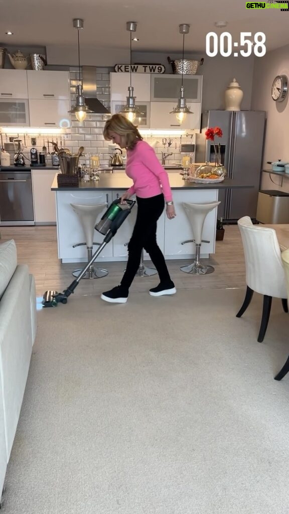 Anthea Turner Instagram - #AD | You know I am always happy hoovering but life is busy, things to do, places to go and people to meet, so I’m going to make it quick! With the HF9 Double battery from @Hoovermyhome I’m able to whizz round the house getting all those hard to reach places and all of Soho’s pet hair, not having to wait for a re-charge just stick my second battery in and off I go! Save over £200 this weekend on this HF9 Pet Double Battery Cordless Vacuum at Hooverdirect.co.uk. Now only £279! Plus you can get an extra 20% off this Hoover using my code ‘ANTHEA20’ to save even more. Offer ends Monday Midday! #Hoovermyhome #HF9