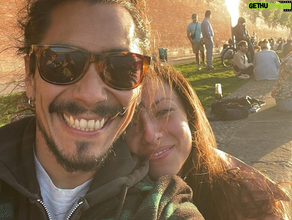 Antonia Giesen Instagram - Toulouse con el team más lindo de Francia @alvaro_olmos_garcia @arbe.arp