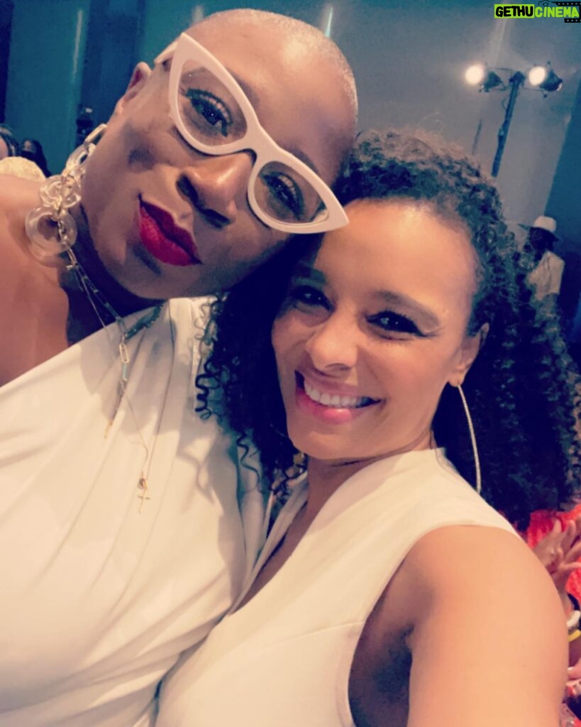 Antonique Smith Instagram - My birthday week was amazing! 😩 It started off #ClaimingMyThrone at the @heirsofafrika event last sunday!! I can't even describe the POWER in that room!!! I presented awards to some phenomenal women at the #InternationalWomenOfPower brunch!! It was a life changing gathering! Thank you @koshiemills for letting God use you to encourage and inspire us to walk in our power and royalty!! ❤️❤️❤️ And then later in the week, my sis @deltagirlnay threw me a surprise birthday party!!! We had so much fun dancing, eating and drinking. Swipe to see what happened after I had too much Chardonnay. 😂 Thank you sis for making me feel so special!!! ❤️❤️❤️ #Blessed #grateful #WalkingInMyPower #GettingTheseCoins 🤑
