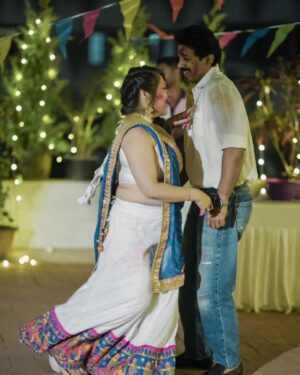 Anu Prabhakar Instagram - #latepost #holi #festival

#raghumukherjee #priyankaupendra #AnuPrabhakarMukherjee❤️ 

Follow 👉 @raghuanufansofficial

@raghumukherjee @priyanka_upendra @anu.p.mukherjee

#raghuanufansofficial #raghuanuprabhakarmukherjeefans  #raghumukherjeefans #anuprabhakar #anuprabhakarmukherjeefans #fans #instagram #sandalwood #kfi #actor #actors #kannada