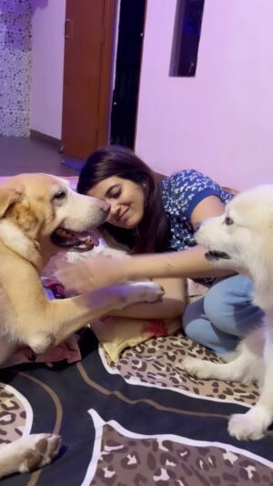 Anubha Sourya Sarangi Instagram - Feels like forever … Meeting babies after sooooo long … I missed you guys! 😍
