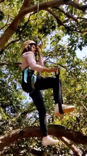 Anubha Sourya Sarangi Instagram - Faced my fears and had a blast doing it! #OutdoorAdventure #IQuestAdventures #CampingLife 

Video Courtesy: @adityasinghaniaofficial
