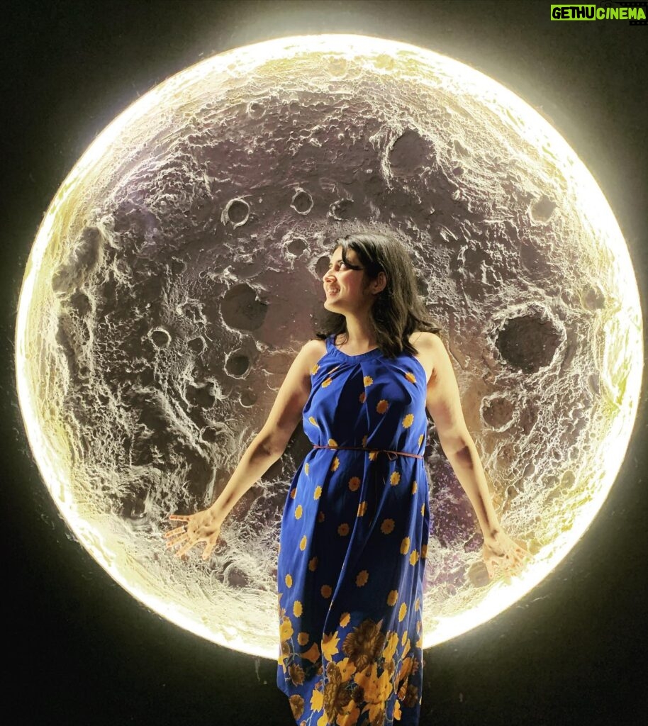 Anubha Sourya Sarangi Instagram - Over the moon and under its spell! #LunarLove 📸 @manoj.m_173