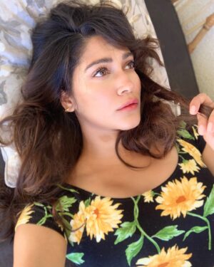 Anuja Joshi Thumbnail - 9.8K Likes - Top Liked Instagram Posts and Photos