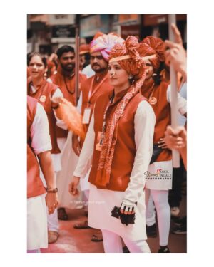 Anuja Sathe Instagram - Stories amol ingale photography 

गणेश विसर्जन मिरवणूक २०२३

Actres - अनुजा साठे
फोटोग्राफी - Stories amol ingale 
पथक - कलावंत पथक 

#experssion  #candid #candidphotography  #starvadak  #kalavanthpathak #smile  #dholtasha  #puneclickarts  #maharashtra 
#canonphotography  #canon  #canonindiaofficial 
#streetofmaharashtra  #instamarathilover  #insta_maharashtraclickers  #dhol_tasha_lover_  #instamaharashtra  #dwajdhari  #maharashtra_status_  #we_maharashtrian  #_indiasb  #india_clicks  #punephotographylovers  #pune 
#storiesamolingalephotography