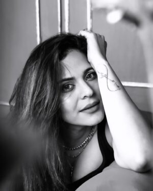 Anuja Sathe Instagram - ♠️♠️
Trust your timing !