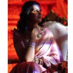 Anusha Hegde Instagram – ⭐️⭐️⭐️⭐️⭐️⭐️
Saree: @levishasarees 
Pc: @s.a_arun_ 
Jewellery: @new_ideas_fashions