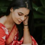 Anusha Hegde Instagram - ಅವಳು…. ⭐️⭐️⭐️⭐️⭐️⭐️