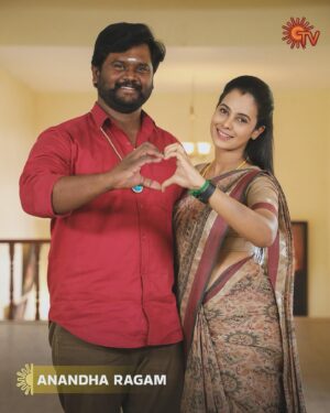 Anusha Hegde Instagram - This one is 😍❤️

ஆனந்தராகம் | திங்கள் - சனி | 6.30 PM

#SunTV #AnandhaRagam #AnandhaRagamOnSunTV #Serials #TamilSerials #SunDigital