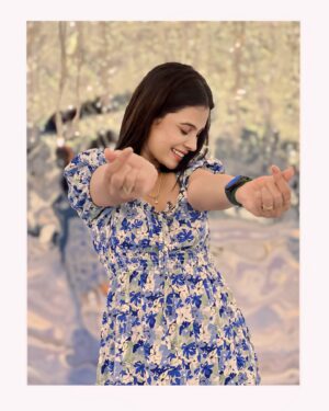 Anusha Hegde Instagram - The happiness you’re looking for is all around you, don’t forget to notice it❤️
⭐️⭐️⭐️⭐️⭐️⭐️