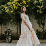 Anusha Hegde Instagram - we must let go of the life we have planned. So as to accept the one that is Waitin fo us 🤞 ⭐️⭐️⭐️⭐️⭐️⭐️