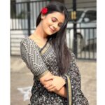 Anusha Hegde Instagram – ಅವಳು…..
⭐️⭐️⭐️⭐️⭐️⭐️