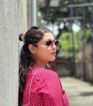 Anushka Goswami Instagram - তোমার নামের রোদ্দুরে ✨