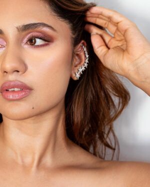 Anushka Luhar Instagram - Pink and you’ll miss it 🎀 

@portraitsbyvishal @payalgore_  @howwhenwearclothing