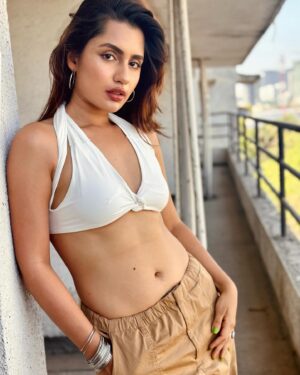 Anushka Luhar Instagram - Made you look, twice 🌪️