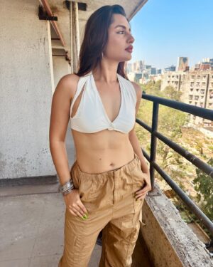 Anushka Luhar Instagram - Made you look, twice 🌪️