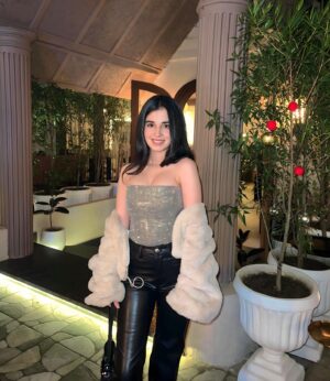 Anvesha Vij Instagram - Glitter is my basic✨