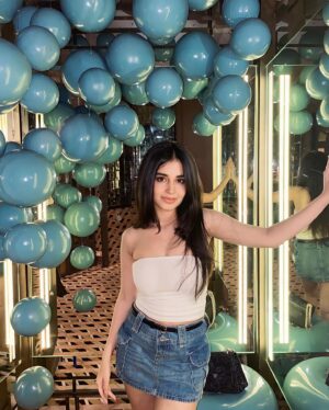 Anvesha Vij Instagram - 💙