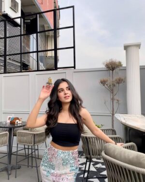 Anvesha Vij Instagram - Full of sparkles✨