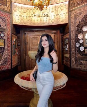 Anvesha Vij Instagram - Make it look like it’s magic✨
