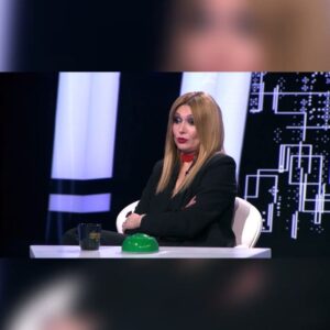 Anzhelika Agurbash Instagram - Друзья! Завтра в 21.20 смотрим вместе "Секрет на миллион"!💫
Думаю, не только Вас, но и меня ждёт много всего интересного! 🙈😅🤣
 После программы я выйду в прямой эфир, пообщаться с Вами!✌Поделимся впечатлениями от просмотра программы, так же я с удовольствием отвечу на все ваши вопросы! ❤
@secretnamillion_ntv @leratv  @angelicaagurbash @ntvru 
#откровенныйразговор
Пишите свои вопросы в комментариях!!!🖐