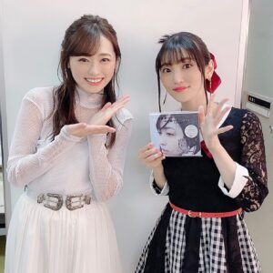Aoi Koga Instagram - 先日のかぐや様は告らせたいイベント
ありがとうございました！

バタバタしていて遅くなってしまいましたが、撮って頂いた宝物達を…！！✨

まずは、アーティストの方々とのお写真。
アニメのOP、EDをご担当頂き、作品の世界観を更に色濃くしてくださった皆様には、感謝してもしきれません。

ステージでの生歌、パフォーマンスには
感動で終始鳥肌が立ちっぱなしでした。
同じステージに立てて幸せです、、
鈴木雅之さん、伊原六花さん、鈴木愛理さん、halcaさん、福原遥さん、皆様本当に、ありがとうございました…！！

そしてこれからもよろしくお願い致します。
(伊原さんとはお写真のタイミングが合わず…！くぅ、別の機会にまた、必ず…！

また、皆様にお会い出来るよう、
これからも精一杯精進します！

#かぐや様は告らせたい #かぐや様