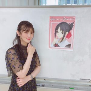 Aoi Koga Instagram - こんばんは。
お久しぶりです。

今日は、InstagramでもTwitterでも、
沢山のおめでとうコメントを頂き、
本当にありがとうございます。
画像や動画、ハッシュタグを作ってくれたり
すごく嬉しいです。
実はこっそり覗いていました…。笑

温かくて素敵な皆さまにお祝いしてもらえて
私は幸せ者だなと感じます。
本当に、みなさんありがとう。

実はね、
去年の今頃にInstagramを始めたのです。

中々更新できていないのに、メッセージを送ってくれたり…見てます！ありがとう。

こんな状況の中だけど、今日の私みたいに
嬉しい気持ちでいっぱいになってくれる人が1人でも増える様に、皆さんにたくさんお返しができる様に、これからも一つ一つ大切にお仕事、役に向き合っていきます。

こんな私ですが、もっともっと大きくなれる様頑張りますので、これかもよろしくお願いします…！

みんな大好きです。

#あおいちゃんのお誕生日
#っていう絵本を
#小さい頃に父と母がプレゼントしてくれたの
#今でもずっと覚えてる
#特別な絵本
#お父さんお母さんありがとう 
#そして
#今日お誕生日のみんなおめでとう 
#素敵な一年になりますように