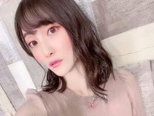 Aoi Koga Instagram - ざんなま♪ 
ご視聴ありがとうございました！
今回も新しい情報盛り沢山で楽しかったなぁ。
そう！今回からは、我々パーソナリティ陣にも新衣装が…！！✨
みんな似合っててとてもかわいいですね。
(まきまき大尉の新衣装は、はたして実現するのか…🤔笑)
装い新たによろしくお願いします！

そしてそして！
ゆうこ、お誕生日おめでとう〜！✨
今年もここでお祝いできるのがすごく嬉しいです。
これからも色んな記念日をみんなでお祝いして行きたいですね☺️

ご視聴ありがとうございました！
次回もお楽しみに❣️

#ざんなま 
#天華百剣 
#ゆうこおめでとう！すきだ！！
#お肉美味しく食べるんやで
#私はお寿司がいいです。