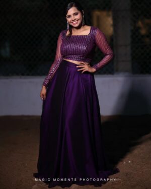 Aparna Narayanan Instagram - Gig diaries :) Got to dress up for a beautiful event in Coimbatore 😍

Dress - @_gina_couture 
Makeup & hair - @blushwithanki 
Photo & edit - @magicmomentsphotography.in 

#gigdiaries #gig #gigscenes #musician #performer #singer #vijaytelevision #vijaytv #supersinger9 #supersinger #ss9 #aparnanarayanan #happy #thursday #ootd #liveperformance #singersofinstagram