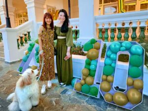 Apple Hong Instagram - We had a “Pawfect” time! We’re a bunch of happy Pawsrent 🐾 Such a great evening with cuteness overloaded by all the fur kids 🐶🦮🐕‍🦺🐩🐕 Happy 10th anniversary @springveterinarycare @pawlyclinic Congratulations on 10 years of excellence dear Dr. Rachel and team 🥳🥂