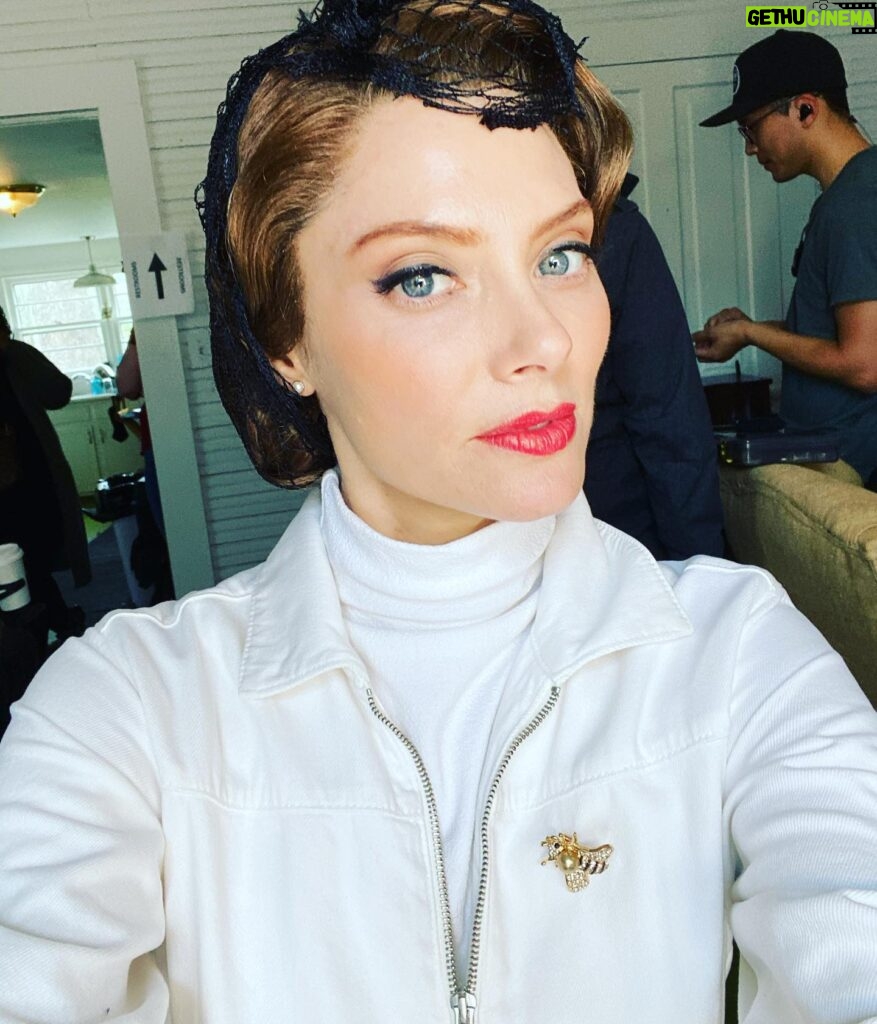 April Bowlby Instagram - Beekeeping is very serious work. New Doom Patrol today!! @hbomax @thedcuniverse 🐝❤️#mybees