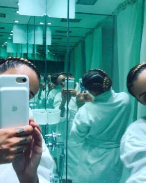 Arabella Drummond Instagram - All angles on the braids @onebyonestore now booking for @k.beauts 💗 #grlpwr #braids #braidstylist