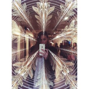 Arabella Drummond Instagram - Exhibition tonight @theunitlondon for a private viewing. #theunit #petergronquist #jetsmandala