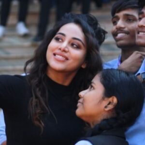 Aradhya Ann Instagram - Kakkipada movie promotion college visit
#yuvakshethra #nehrucollege #palakkad
#moviepromotion #collegevisit