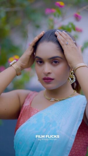 Arathy Sojan Instagram - Savoring the sweet simplicity of Aranda Kaayi 🥥✨ 

#ArandaKaayiMagic #ArathySojan #MalayalamTVStar #TVShowDivA #MalayalamActress #FashionistaArathy #ScreenMagic #StarStruck #ArathySojanFanClub #CelebStyle