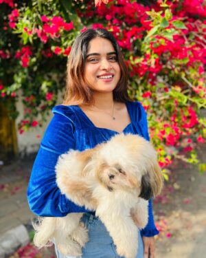 Arathy Sojan Instagram - 💙🩷
@hiefrombella 🤍