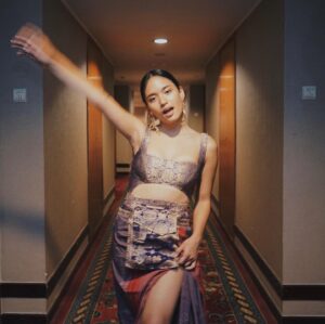 Arawinda Kirana Instagram - A little bit about my outfit at FFI✨

You all know me firstly as “that #Berkain girl”😂 And how I love representing my identity through fashion, specifically kain Indonesia. 

For my very first red carpet event, I was lucky enough to meet @jonathandytan and his assistant @gloriastephanie__, people who listened, and were willing to collaborate to help channel my identity through pieces that truly represented what I stand for.

This gorgeous sheer kebaya top I am wearing is from @___anw, which is then layered by the most breathtaking contemporary purple top by @hiantjen, crafted with Indonesian textiles. Bedazzled with jewelry by @tuloladesigns and @houseofjealouxy, and brushed flawlessly by @ryanogilvy and @firdajeanhair.

What was very special, was that I wore a couple of personal good-luck tokens that night.

1) The tusuk konde I was wearing is part of the most exquisite antique Mahkota Bugis set, which my partner @bukiegn gifted to me for my birthday last month. 

2) The kain I wore that night was Songket Tenun Baron, from my personal collection, which previously belonged to my mother.

Photographs by @jonathandytan @gloriastephanie__ @agrasuseno @yestianovira