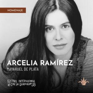 Arcelia Ramírez Instagram - Muchas gracias al Festival Internacional de Cine de Guadalajara por esta magnífica distinción. Me siento profundamente abrazada y agradecida! 

Ahí estaré para honrar lo importante que ha sido para mi este Festival desde el inicio de mi carrera y en general para todo el cine mexicano! ♥️