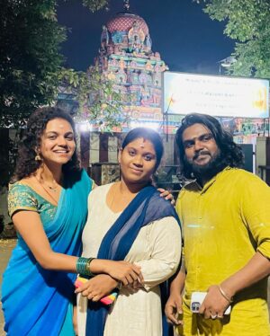 Archana Kumar Instagram - Captions really don’t define what these two are to me🥹♥️
These two have seen me in my worst times held me tight and said it will be okay.Those are not just words coz it made me feel like home.
Siblings not by blood but by heart♥️✨

சில நாளில் நீ என் தாயே,சில நாளில் நீ என் சேயே
நீ மடிமேல் சாயும்போது,அந்த வானம் விரிக்கும் பாயே♥️

Never felt these before since i had no one to stand beside when i was weak.From strangers to siblings destiny made us three come a little bit closer and we ended up having an unbreakable bond. 

Being a single child i learnt how to share things with them, not just things but my every single happiness and pain. I would say they were there.Yes,they were there with me and for me.

The lord was so merciful upon us that we went through so many struggles individually in the past four years yet we were able to get up wipe our tears and faced it TOGETHER.

From complaining about life to my Annamalaiyar to thanking him for the best that i have got i have come a long way with them.

Can a person be so innocent,down to earth and love somebody unconditionally let me introduce you guys to my Akka♥️
Can a person tolerate you everytime you get cranky,understands your other beautiful face and never leaving your side then you should meet my Anna♥️

Also we inked our favourite tattoo from @killerpaw_tattoos @killerpaw_tattoos_medavakkam Thanks a ton for your amazing work.. Our forever cherishing thing came out really well..

And finally thanking these two for a lifetime wont be enough..♥️
#archu #vanithaka #rajanna #siblings #akka #anna #mytwogundus #happyme #happyus