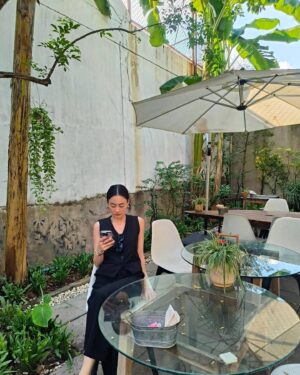 Areeya Pholphutrakul Instagram - 🌸🐔