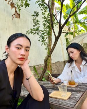 Areeya Pholphutrakul Instagram - 🌸🐔
