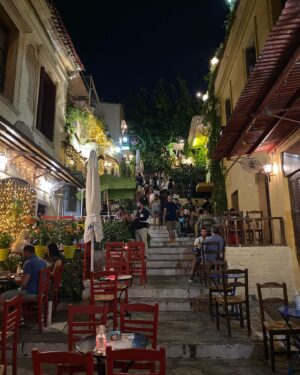 Aria Spinello Instagram - Having a wonderful time in Greece🇬🇷🇬🇷🇬🇷!!Check out some of this beautiful candid-content by Cameron! @cameronrstaylor