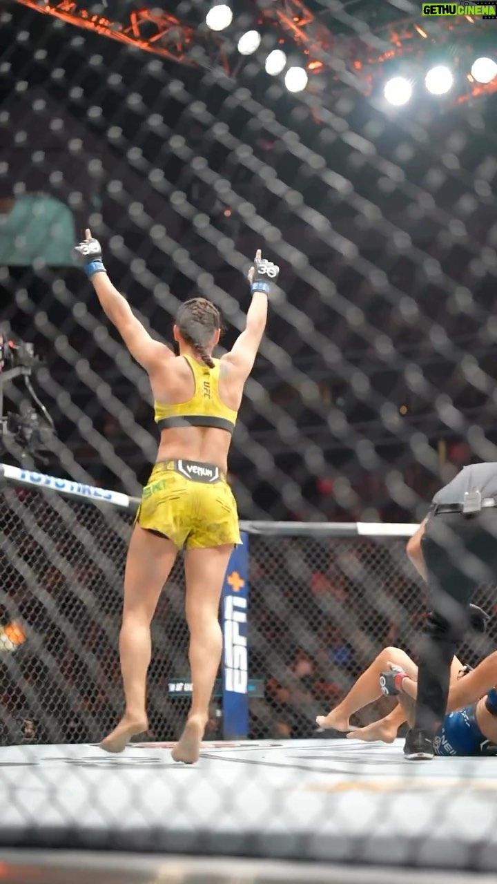 Ariane Lipski Instagram - THANKS LORD 👆🏼 Toda honra e glória a Deus 🙌🏼🇧🇷 Thank you to everyone who is with me, this victory is ours! • @onlyfans 🎥 • @rasthaioficial 👊🏼 • @renatorasta 🧠👑 • @jasminerochabjj 🥋 • @aliabdelaziz 📄 • @dominance_mma 📊 • @bgperform_ 🏋🏻‍♀️ • @ufcgymnorthmiami 🤼‍♀️ • @drarobertacarraro 💆🏻‍♀️ • @drsilvasultrawellness 🩺 • @linnusinstitute 🩺 • @ulysseaoliveirapinto 👩‍⚕️ • @rafael.richter.399 🦷 • @drarobertacarraro 💉