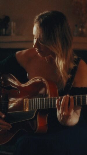Arianna Powell Instagram - Full length video now on my YouTube channel for your ears 😌🌙🌊 .. one of my favorite standards from one of my favorite films. #moonriver @eastmanguitars @moody_leather @earthquakerdev // 🎥 by @steen.machine @dubbadee // link in bio ofc:)

Thank you @victoryampsuk for this incredible VC35!! Been enjoying so much. 

“You call yourself a free spirit, a “wild thing,” and you’re terrified somebody’s gonna stick you in a cage. Well baby, you’re already in that cage. You built it yourself. And it’s not bounded in the west by Tulip, Texas, or in the east by Somali-land. It’s wherever you go. Because no matter where you run, you just end up running into yourself.”
― Truman Capote, Breakfast at Tiffany’s

#eastmanguitars #victoryamps #sologuitar #guitarforloners #flatwounds