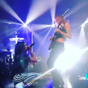 Arianna Powell Instagram - can’t wait for more of this tomorrow @iamhalsey 🦋🦋 @kemperamps @gibsoncustom #kemper #gibson