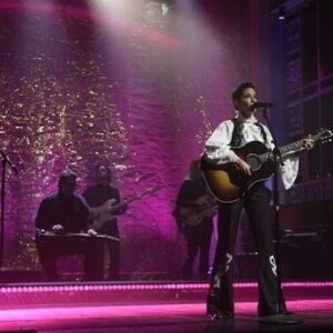 Arianna Powell Instagram - SNL with @iamhalsey last weekend was a dream ✨✨✨ and very cool to be joined by @jerrydouglas and a stellar band. Check it out if you wanna hear all that and my acoustic running thru some maj fuzz 😝 thank you @kemperprofiler @gibsoncustom @moody_leather @jimdunlopusa @earthquakerdev @thebeehive_la #doitlive