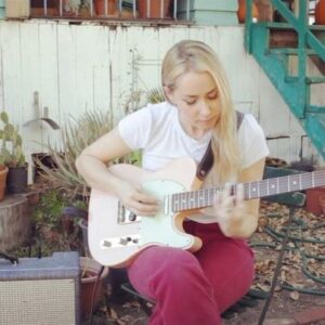 Arianna Powell Instagram - Got to check out the new Astral Destiny with @earthquakerdev ☄️ Always happy to add another reverb to my collection. I love how this one’s got a sub, shimmer and sub shimmer with a really unique chorus effect. Watch my whole demo on YouTube! 🧚‍♀️ @fender @moody_leather @suprousa