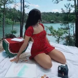 Ariel Yasmine Instagram - I can’t escape Earth so I guess this place will do. It’s healthy to take a little break from the real world sometimes ❤️✨🍉☁️ shot by @estuardguinea  Song is “solita” by @tunonmx